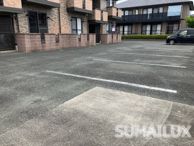 熊本市南区島町１丁目のアパートの駐車場