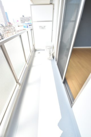大阪市城東区野江１丁目の賃貸マンションのバルコニー