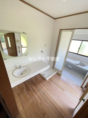 【独立洗面台】 | 八代市千丁町太牟田