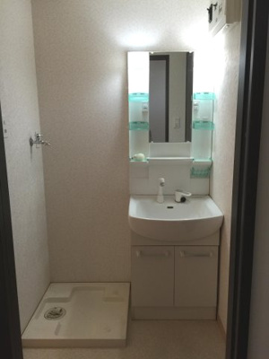 【洗面所】 | アイティーオー南福岡 | 別号室の写真になります。現況優先。