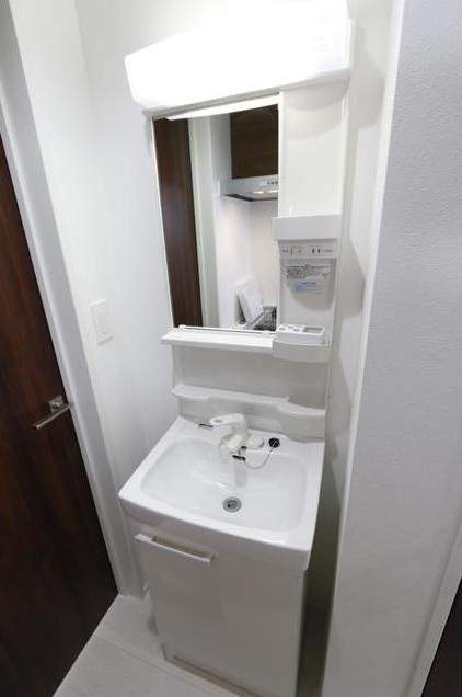 Glanz都立大の洗面所