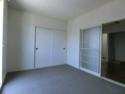 【洋室】 | メゾンド・アリエス