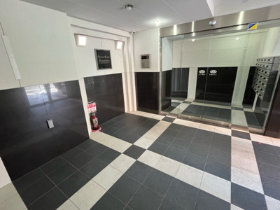 【内装】 | シャルムコート相模原 | 共用部分は、一棟の建物に住む区分所有者全員が共同で所有するとし、共用部分の管理、補修などは、区分所有者で形成される管理組合が行います。個人の判断で勝手に変更することはできませんので覚えておきましょう。