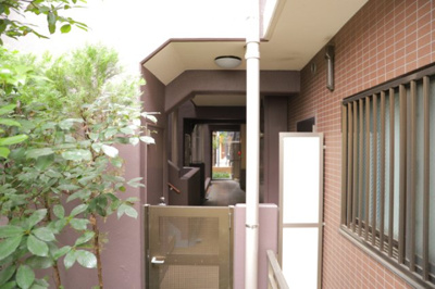 【内装】 | ドゥーブルリッチ町田 | 共有部分は、住民なら誰もが使える設備のこと。例えば駐車場やエレベーター、インターネット設備、セキュリティ設備などがあります。他にも、マンションの廊下・外部階段やエントランス・ゴミ置き場などがあります。