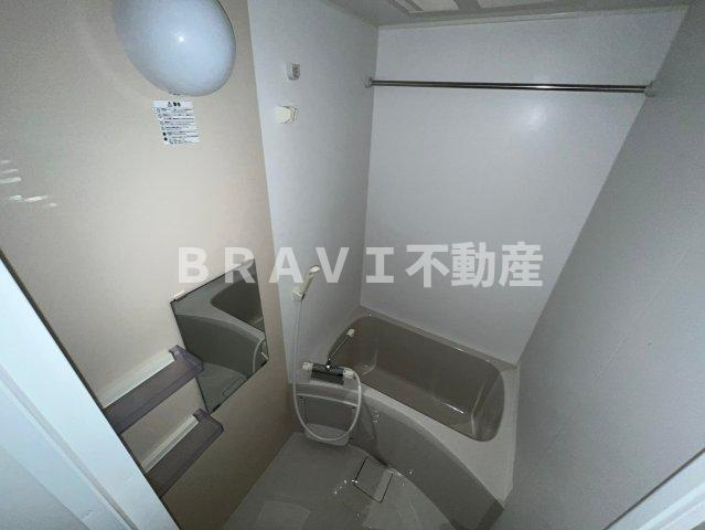 アウラ新深江の浴室|コンパクトで使いやすいお風呂です