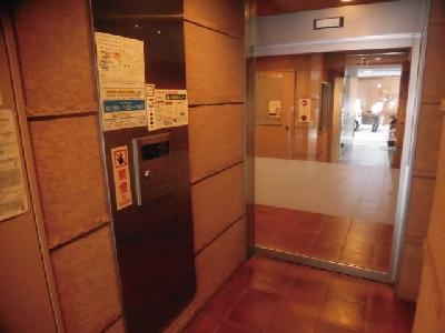 サイト烏丸三条町のセキュリティ|オートロック