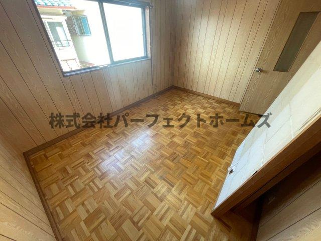 伊加賀寿町戸建　賃貸の内装|内装もきれいです