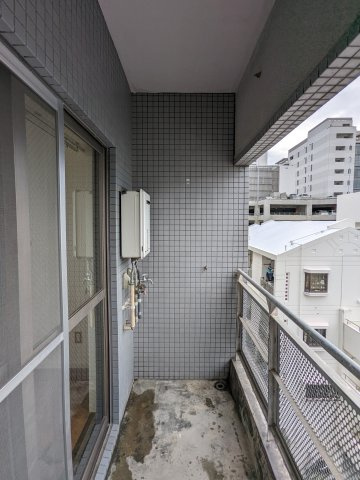 コートクビルのバルコニー
