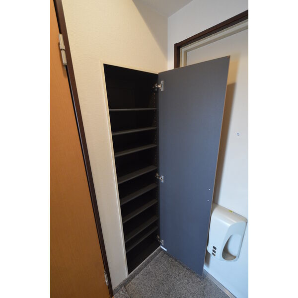 ベクヴェーム・ラウムの収納