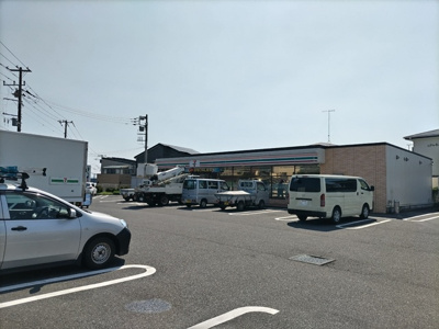 セブンイレブン伊勢原工業団地店まで２５０ｍ