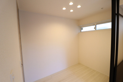 【内装】 | Anatoli