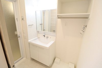 【洗面所】 | Anatoli