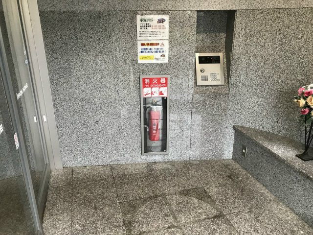【エントランス】フォレスト愛子