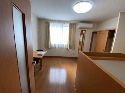 【居間・リビング】 | レオパレス晴屋 | 設備・仕様は号室により異なる為、現況を優先致します。