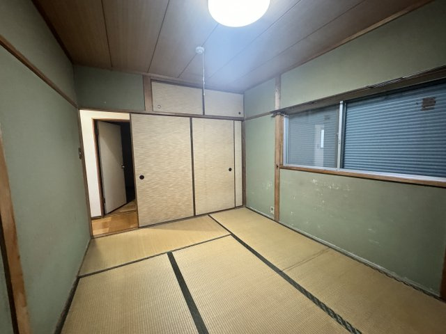 熊取町山の手台2丁目　中古戸建の和室|ご不明点等、スタッフがしっかりと説明させていただきますので、安心して現地をご覧ください