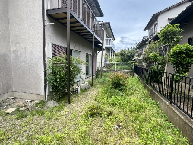 熊取町山の手台2丁目　中古戸建の庭