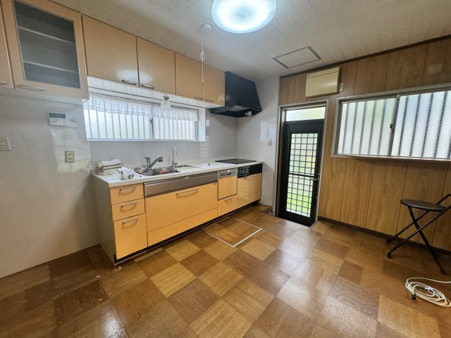 熊取町山の手台2丁目　中古戸建のキッチン|入れ替え済です