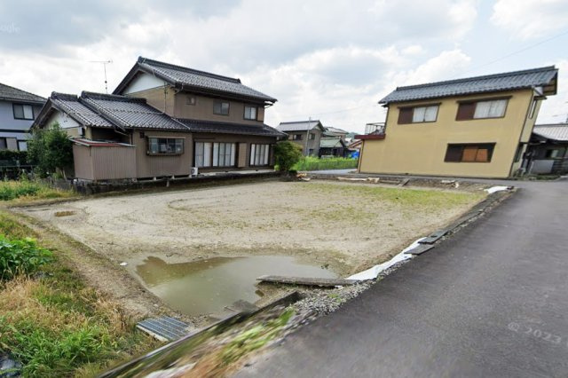 土地　中屋東の外観