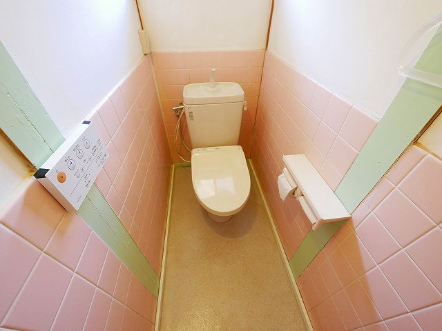 阿片貸家のトイレ|シンプルで使いやすいトイレです