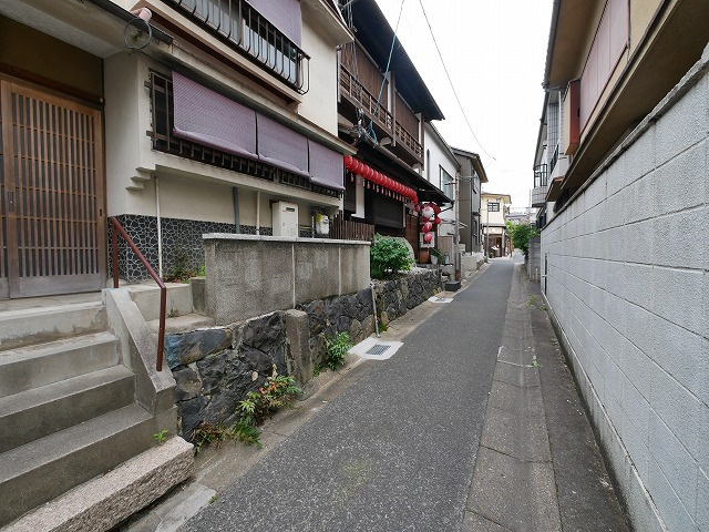 今御門町テナントの周辺