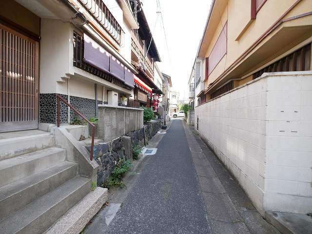 今御門町テナントの周辺