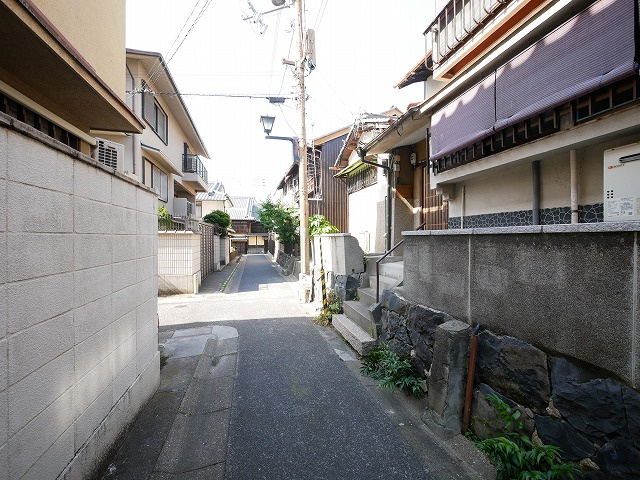 今御門町テナントの周辺