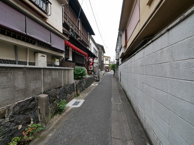 今御門町テナントの周辺