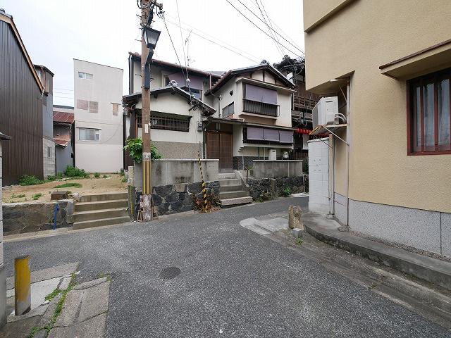 今御門町テナントの周辺