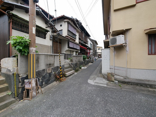 今御門町テナントの周辺