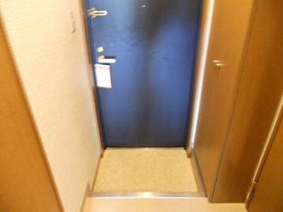 グランドパルティールⅢの玄関