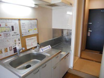 グランドパルティールⅢのキッチン