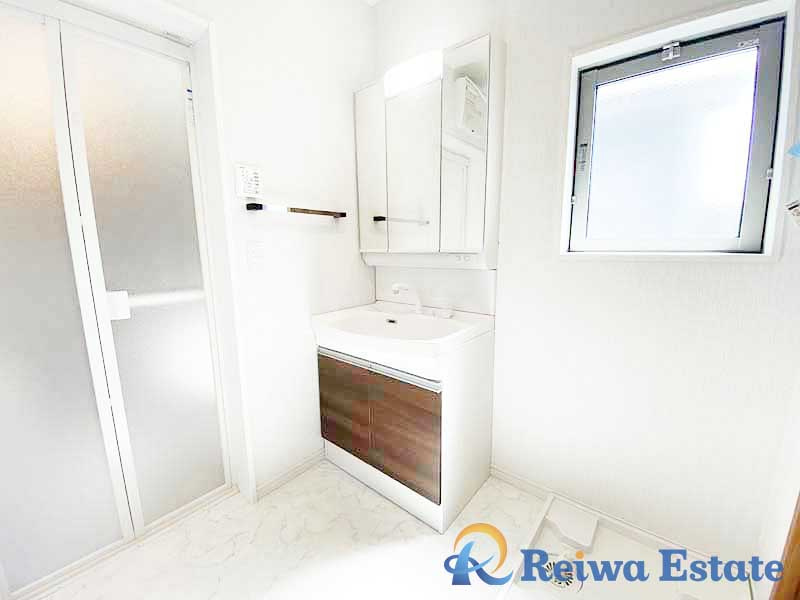 未入居戸建　藤沢市大鋸の独立洗面台