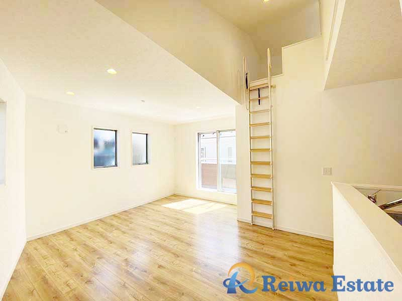 未入居戸建　藤沢市大鋸の居間・リビング