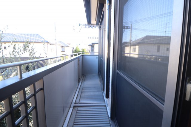 ラクシュミー鳥飼のバルコニー