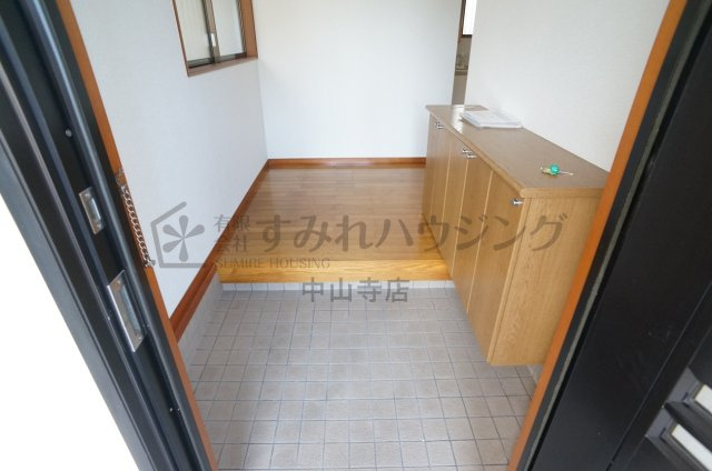 中山台戸建Ⅰの玄関