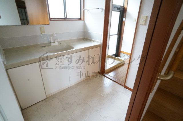 中山台戸建Ⅰの洗面所