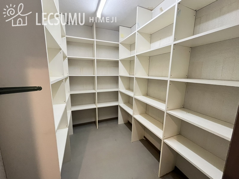 姫路市飾磨区構5丁目／中古戸建の収納