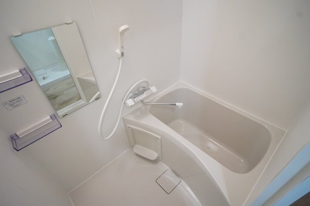 ヴィライグレットの浴室|ゆったりとしたお風呂です。