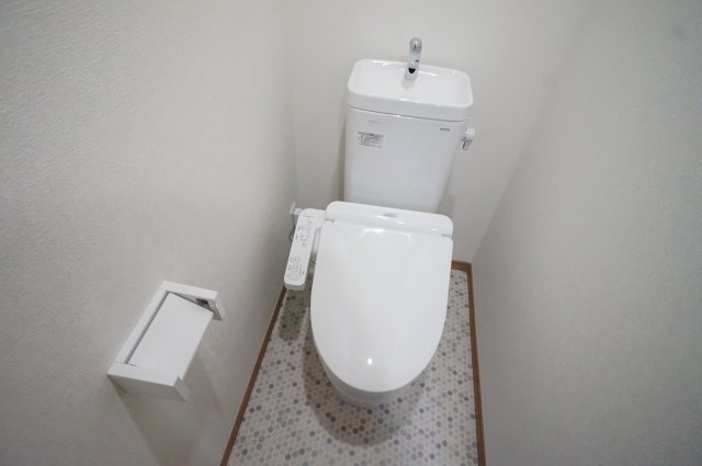 ヴィライグレットのトイレ|ウォシュレット機能も付いてます