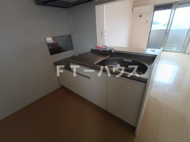 ウェルデンス幕張のキッチン