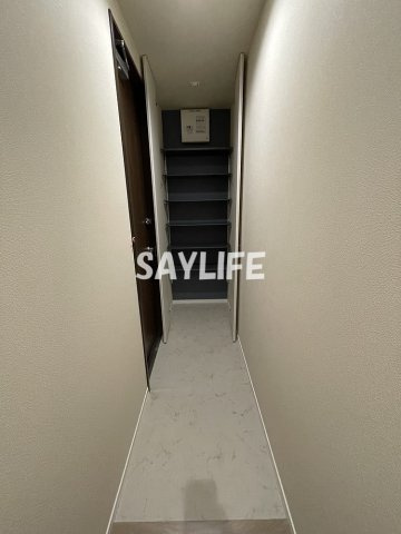 Brawny聖天通の玄関