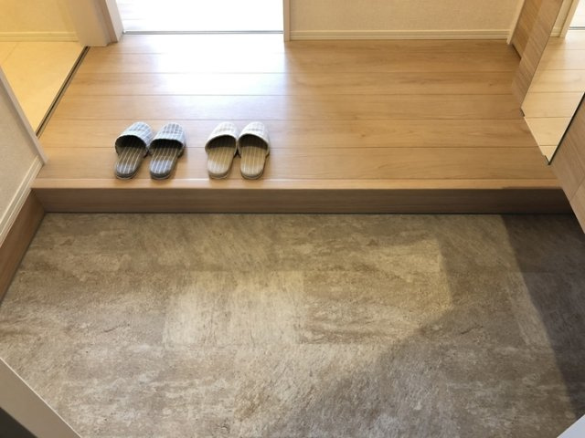 プランドールTの玄関