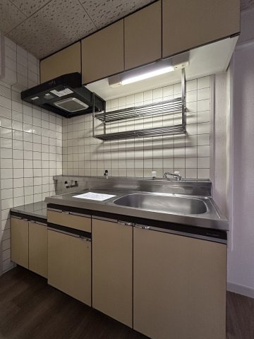 ドミール小出のキッチン