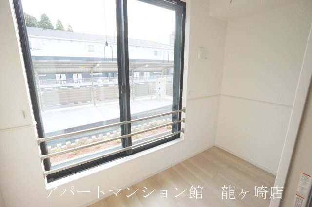 レジデンシアAのバルコニー|サンルーム