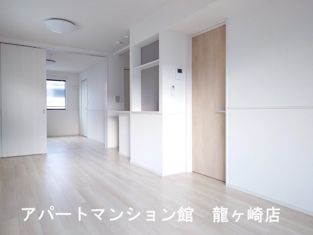 レジデンシアAの居間・リビング