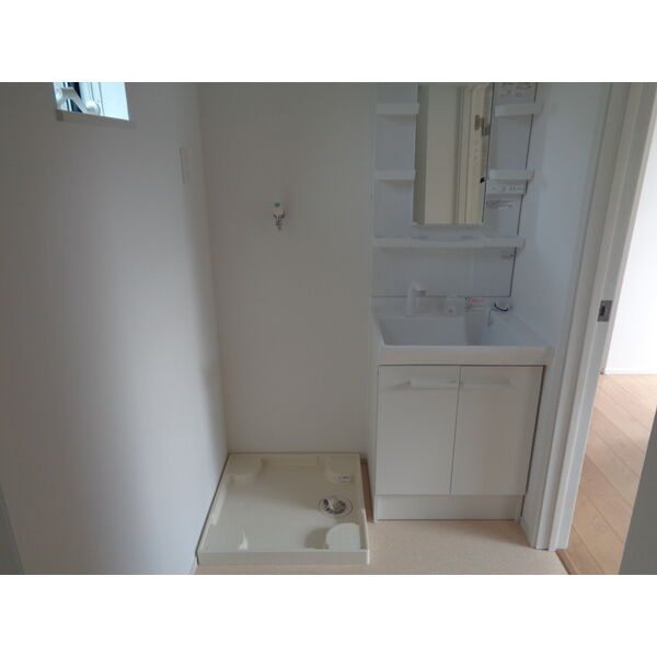 Piccoloの独立洗面台