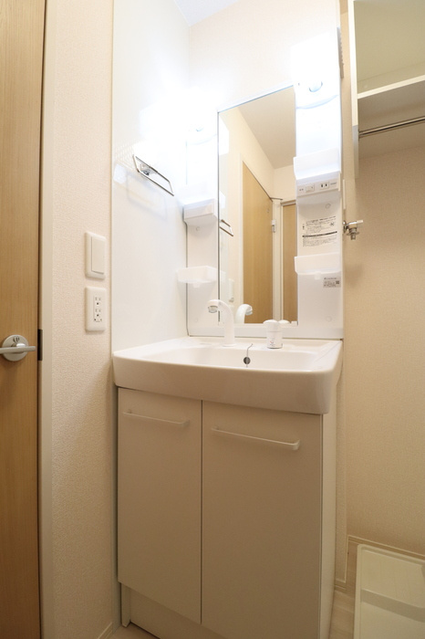 セジュールハナミズキの洗面所