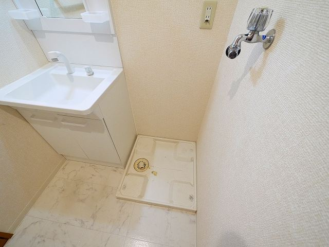 グレースコート恋の窪の設備|嬉しい室内洗濯機置き場がございます。
