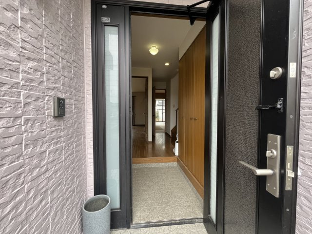 【玄関】 | 中古一戸建　高知市長浜