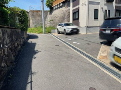 【前面道路含む現地写真】 | 枚方市朝日丘町　戸建